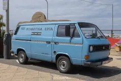 064W