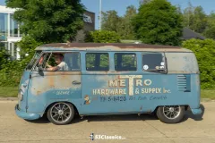 051W