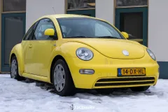 081W